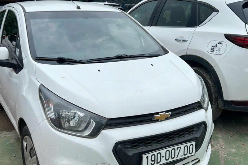 Bán đấu giá 01 xe tải van CHEVROLET- SPARK, Màu TRẮNG