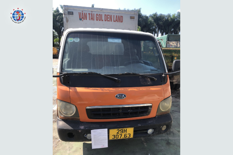 Thông báo đấu giá  01 xe ô tô tải thùng kín Nhãn hiệu KIA K2700 II